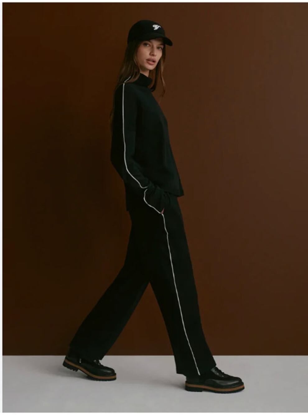 Varley Brushed Rib Wide Leg Pant Black Size M Elastic Waistband Mid Rise